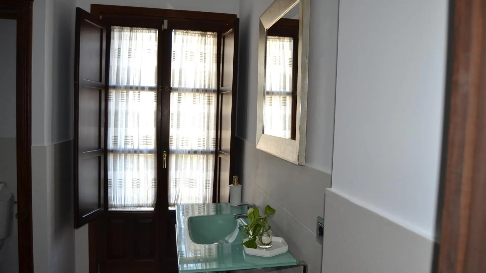 Suite Comares Granada