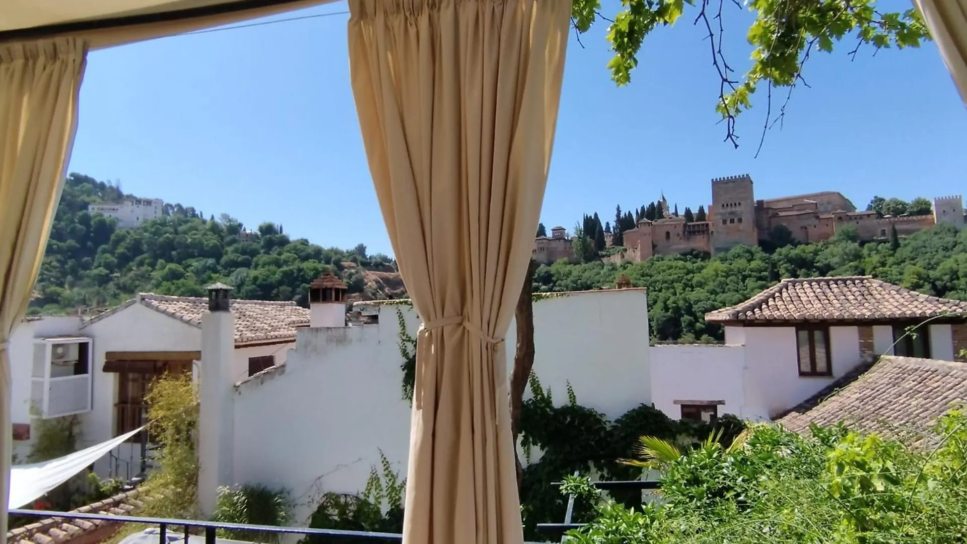 Suite Comares Granada Lodge